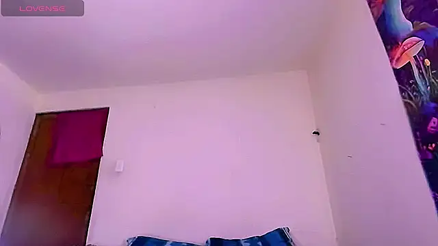 AmyRocket666 online show from 04-09-26, 11:54