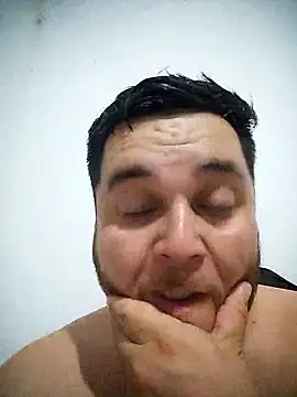 Snapshot of gordinhoCRZ2 chatting on 01-12-26, 10:04 gordinhoCRZ2 online show from 01-12-26, 10:04