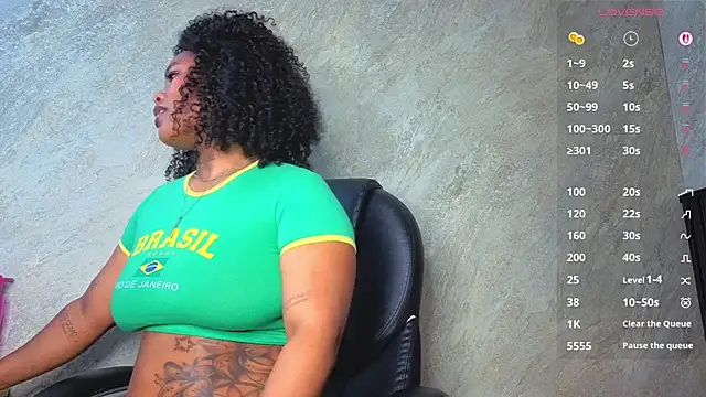 tanisha  lux online show from 07-17-26, 03:24