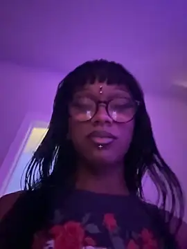 xouniq online show from 04-08-26, 12:10