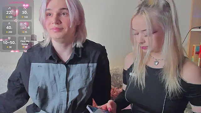 SweetheartsFriends online show from 04-24-26, 09:50