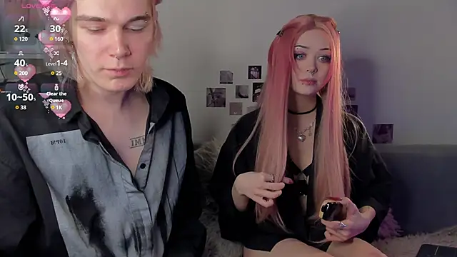 SweetheartsFriends online show from 04-30-26, 02:40