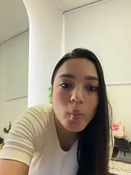 EVA WILD1 online show from 02-10-26, 12:48