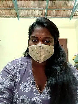 Snapshot of Milky_Julia chatting on 02-16-26, 06:37 Milky Julia online show from 02-16-26, 06:37