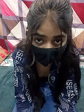 HotxMuskan online show from 02-18-26, 09:49