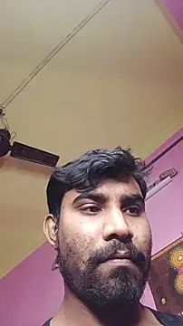 Snapshot of Vikash8240 chatting on 01-13-26, 01:38 Vikash8240 online show from 01-13-26, 01:38