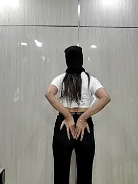 ApkiBhabhi01 online show from 01-16-26, 02:10