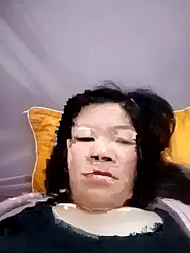 Snapshot of YINA-6969 chatting on 01-07-26, 12:57 YINA-6969 online show from 01-07-26, 12:57