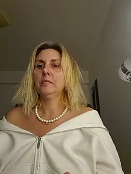 Amelia9798 online show from 03-13-26, 05:19