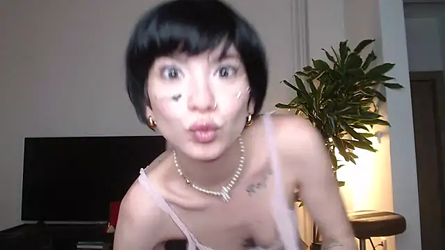 Marley Queen online show from 07-13-26, 09:45