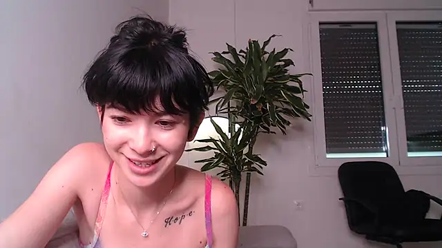 Marley Queen online show from 07-28-26, 06:53