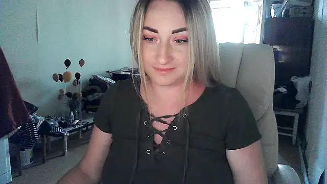 FoxyAnn12 online show from 06-29-26, 11:21