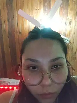 Snapshot of Sexyhanna14 chatting on 05-19-26, 02:51 Sexyhanna14 online show from 05-19-26, 02:51