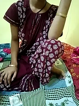 Snapshot of Angelqueen15 chatting on 02-09-26, 02:21 Angelqueen15 online show from 02-09-26, 02:21