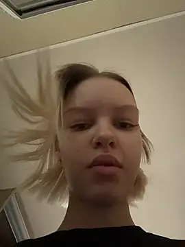AshleyMur online show from 05-27-26, 06:21