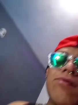 AlexxRomm online show from 01-05-26, 06:11