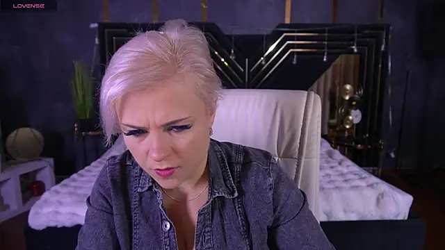 CrystalVibe online show from 03-17-26, 06:28