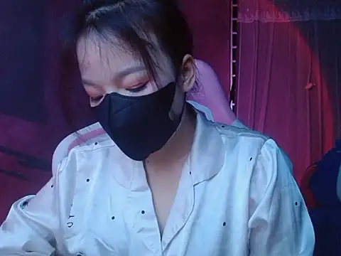 -Tamy- online show from 03-23-26, 02:10