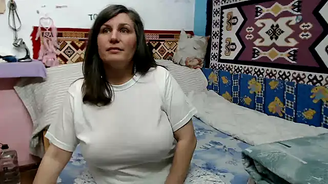 Adelinemilf online show from 03-31-26, 03:23