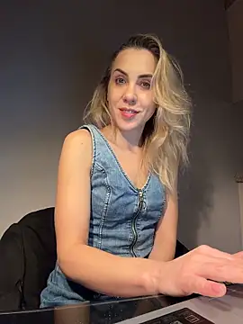 ElenaWhitmore online show from 03-22-26, 11:08