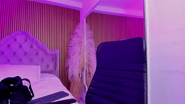 Violett hott  online show from 03-10-26, 12:32