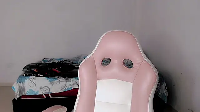 linda brown  online show from 04-23-26, 12:15