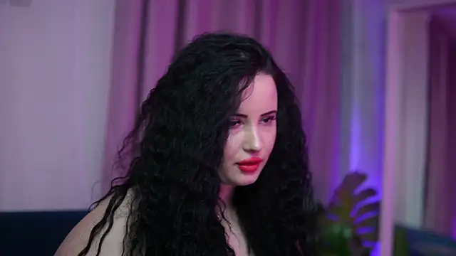 Snapshot of AdelineRosa chatting on 01-12-26, 08:58 AdelineRosa online show from 01-12-26, 08:58