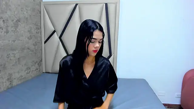 Luna  02 online show from 04-21-26, 12:11