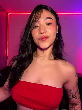 crystal dlun online show from 01-18-26, 04:11