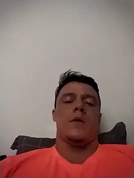 RAFAELQUINTEROSCAVALHEI online show from 01-06-26, 08:51