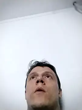 RAFAELQUINTEROSCAVALHEI online show from 02-07-26, 10:46