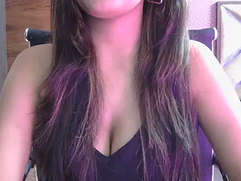 Snapshot of sweet_riyaaa chatting on 07-05-26, 02:07 sweet riyaaa online show from 07-05-26, 02:07