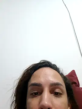 ofjuliaa online show from 04-12-26, 11:54