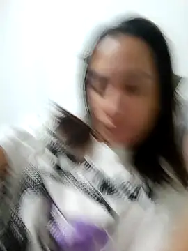 Snapshot of ofjuliaa chatting on 07-26-26, 10:05 ofjuliaa online show from 07-26-26, 10:05