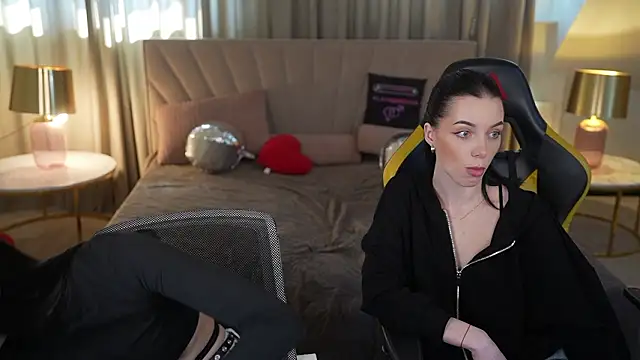 Mila Rose054 online show from 03-24-26, 11:48