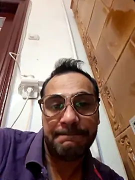julian-112 online show from 02-19-26, 06:26