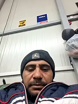 julian-112 online show from 02-24-26, 06:39
