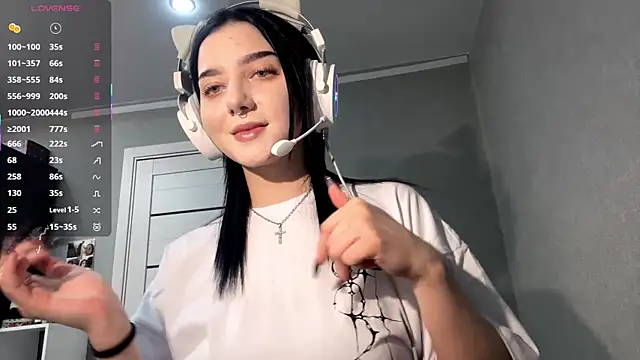 TomiRodenberg online show from 01-09-26, 01:58