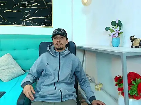 Juan-Jose69 online show from 01-09-26, 03:31