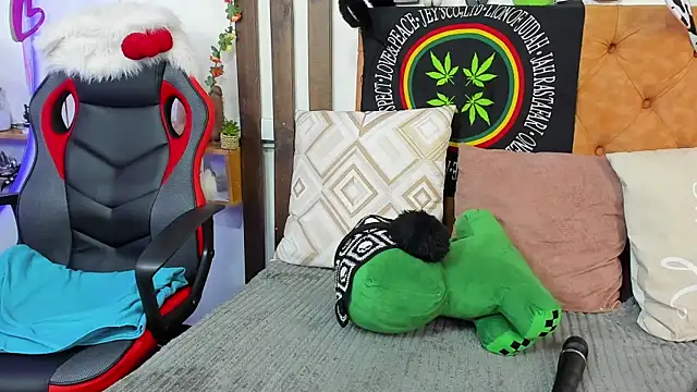 MeowMota  online show from 07-28-26, 08:52