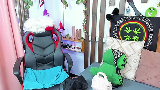 MeowMota  online show from 07-30-26, 07:24