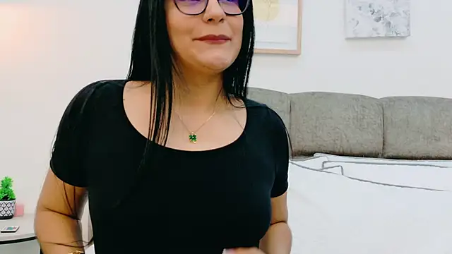 AlmaRose  online show from 05-01-26, 12:54