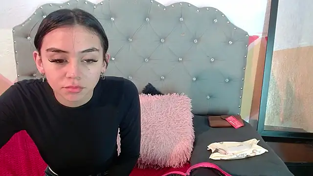 Snapshot of sofiaspring chatting on 07-24-26, 02:59 sofiaspring online show from 07-24-26, 02:59