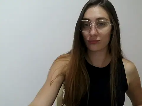 Noracherry online show from 02-13-26, 10:39