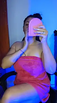 Snapshot of Girl_kataleya10 chatting on 01-15-26, 10:57 Girl kataleya10 online show from 01-15-26, 10:57