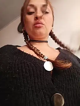 Alejandra N online show from 04-20-26, 07:48