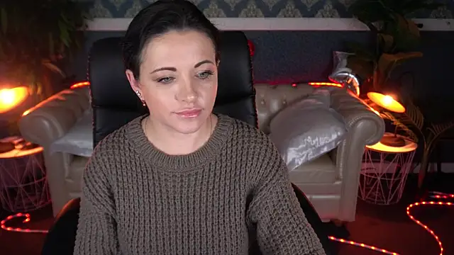 Dafni Monn online show from 02-25-26, 06:34