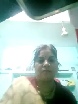 Rashmi2563 online show from 05-03-26, 08:04