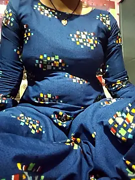 Nilam cute online show from 04-17-26, 06:22