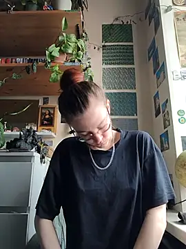 Shy Bamby online show from 07-24-26, 11:08